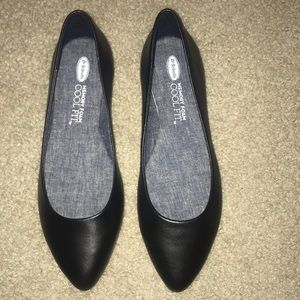 Black Dr. Scholl’s Flats